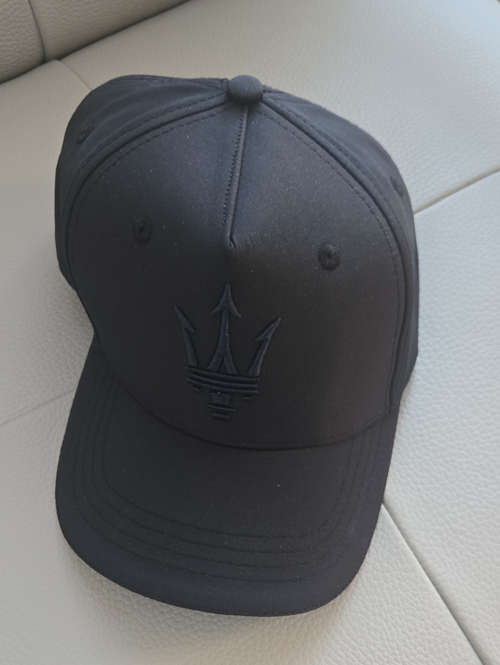 Authentic Maserati BLACK UNISEX Cap Brand New